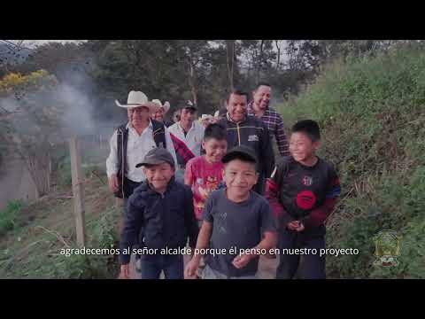 Construcción de caminamiento...Colonia San Juan de la Asunción, Tactic, Alta Verapaz