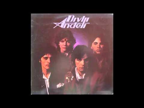 Divlji Andjeli - Vecita ljubavnica - (Audio 1982) HD