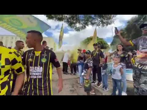 Entrada ao campo Os Pampas Copa Negritude