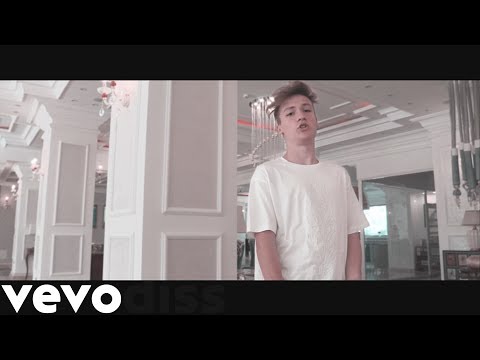 Vlad Munteanu - YOUTUBE DISSTRACK ROMANIA (Official Video) # 500ksubs