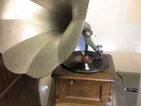 Hungarian Dance No. 6 (Brahms) - Stokowski & Philadelphia Orch.