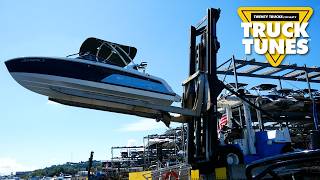 Download lagu Marina Forklift | Truck Tunes for Kids | Twenty Trucks Channel | Forklift Song for Kids mp3