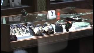 preview picture of video '121712 CLEVELAND JEWELRY STORE BURGLARY'