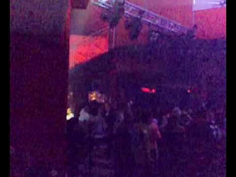 Snow beat FLORIDA (5-1-10)