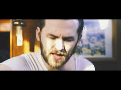 St  Beaufort's Table feat. Jonathan Kluth - Hologram