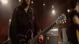 Mobile - Dusting Down the Stars (Live at The Orange Lounge)