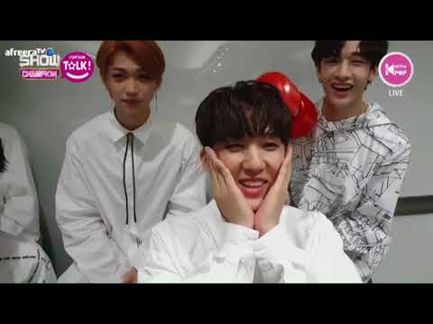 ShowChampion Curtain Talk Of StrayKids😍🐿