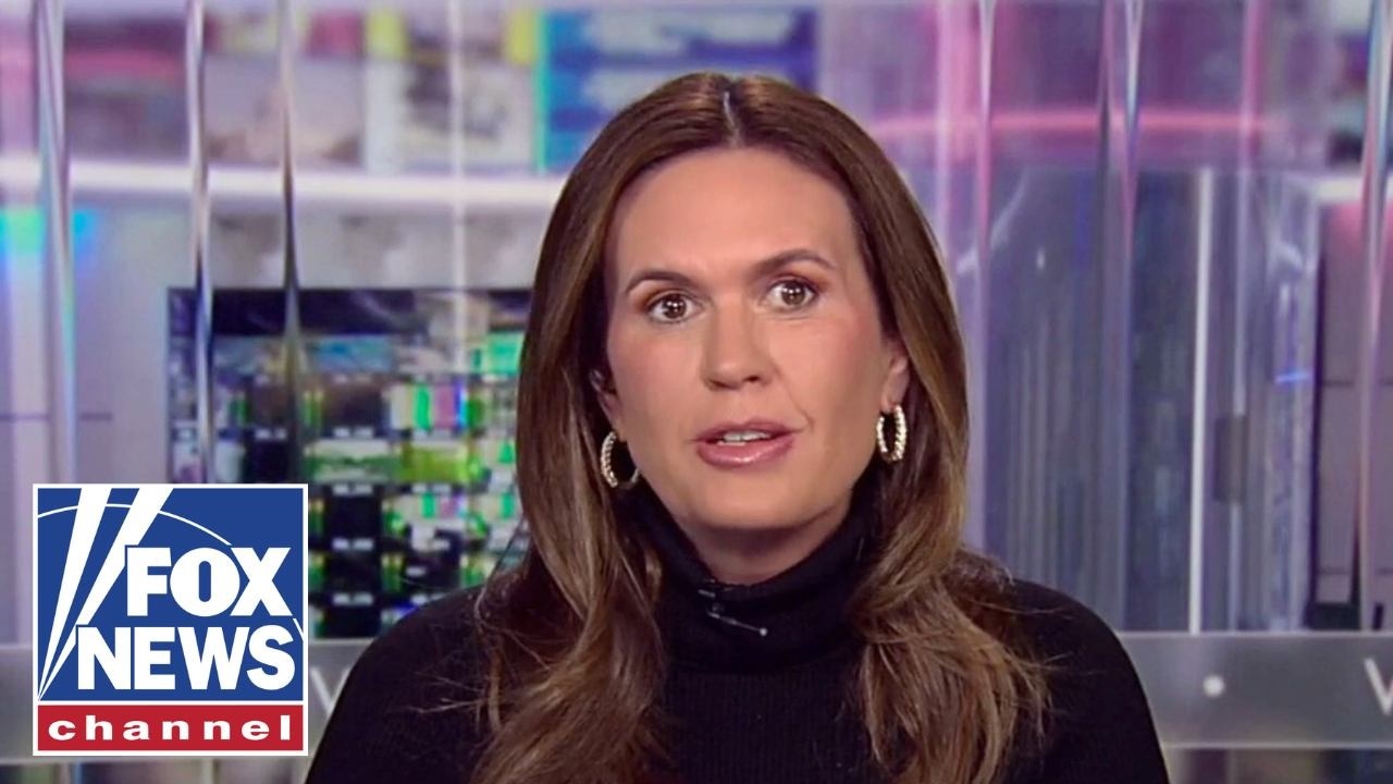 Sarah Sanders flipped off, kicked out of restaurant that claims employees were 'uncomfortable'