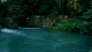 preview picture of video 'Venture River in Westmoreland'