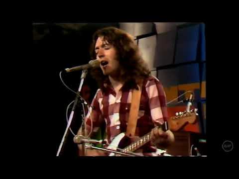Cradle Rock - Rory Gallagher. Live Performance at Montreux 1975.