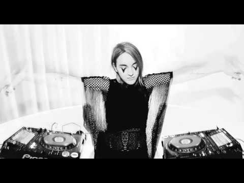 Pao Calderon @Fun Radio France - Podcast (Cover Audio)