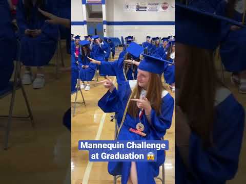 They did the Mannequin Challenge at Graduation 🔥👏 #shorts