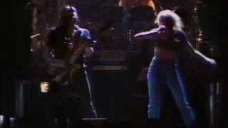 Motörhead (Featuring Wendy O.Williams) - No Class (Live At Birthday Party &#39;85)