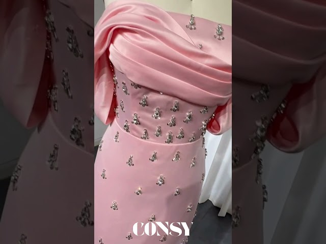 فستان سهرة ملكي مرصع بالكريستال مكشوف الأكتاف للمناسبات