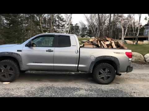 OVERLOADED TOYOTA TUNDRA WITH AIRBAGS = NO SAG!!!
