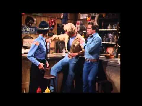 Dukes of Hazzard-Bo and Luke helps Daisy in crime fighting