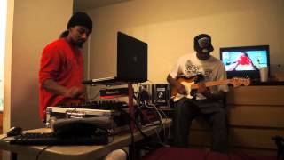 DJ QUET & P HUSSLE IN STATESBORO,GA PLAYING GUITAR TO YOUNBLOODZ 85 AND FUTURE TRENDING TOPIC