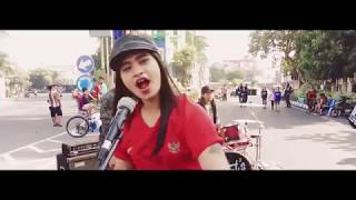 Download lagu Meraih Bintang (Reach for The Stars) Rock Version - Asian Games 2018 Theme Song Cover by Anggun mp3 Download lagu Meraih Bintang (Reach for The Stars) Rock Version - Asian Games 2018 Theme Song Cover by Anggun mp3