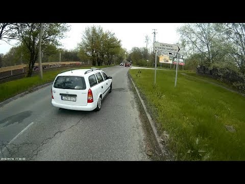 JZB-012 Centizés - Close pass