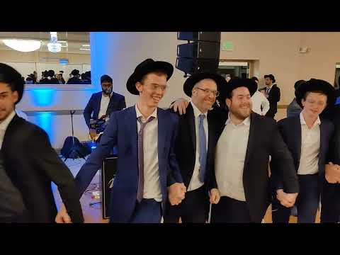 Baltimore Community Simchas Bais HaShoeiva at Shomrei Emunah