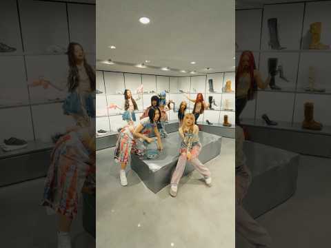 MODEL POSE📸🩵💙 #HANA