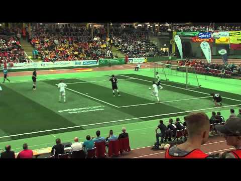 30. Do. Hallenfußball-Stadtmeisterschaft Endrunde Freitag Spiel 5 und 6