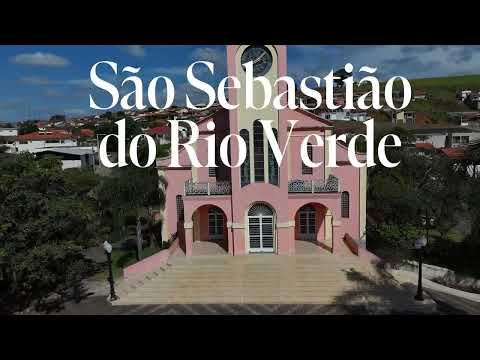 Sobrevoando São Sebastião do Rio Verde - MG