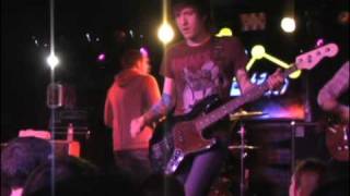 Mikoto "Days Run Long" (Live at Chain Reaction)