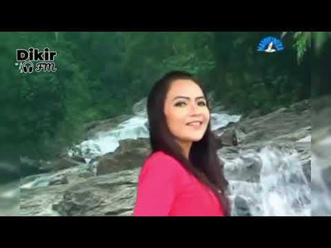 Demo Sore - Adik Waniey (Official Music Video)