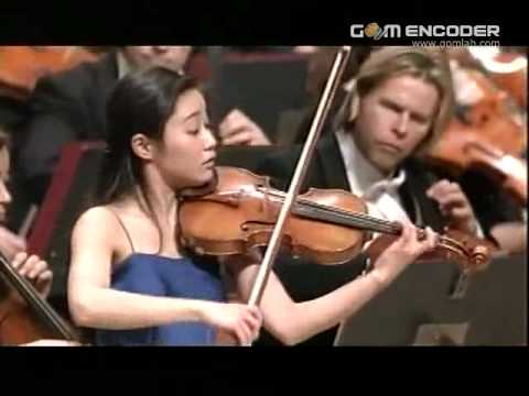 Sayaka Shoji(庄司紗矢香) plays brahms violin concerto in D major, Op. 77 3rd
