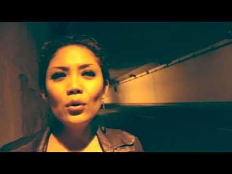 Andai Saja "Iga Mawarni" by Devian