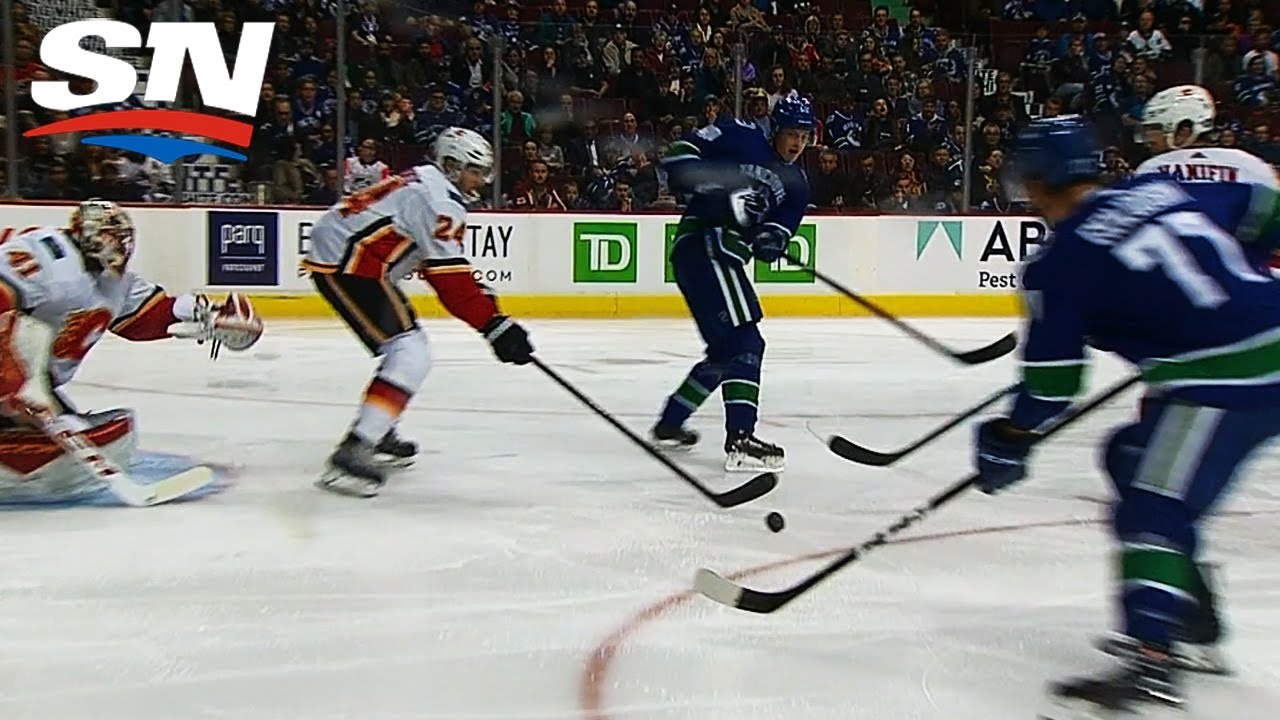 Vidéo: Elias Pettersson n'est pas seulement un SNIPER...