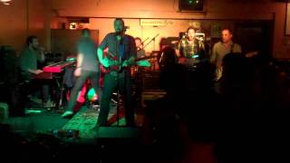 Bronze Radio Return -- Wonder No More