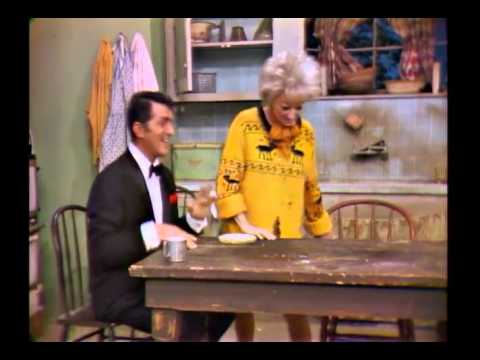 Phyllis Diller & Dean Martin - Dino Visits Phyllis