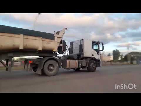 CAMIONES EN CIUDAD DE SAN FRANCISCO , CORDOBA , ARGENTINA , VIDEO 245