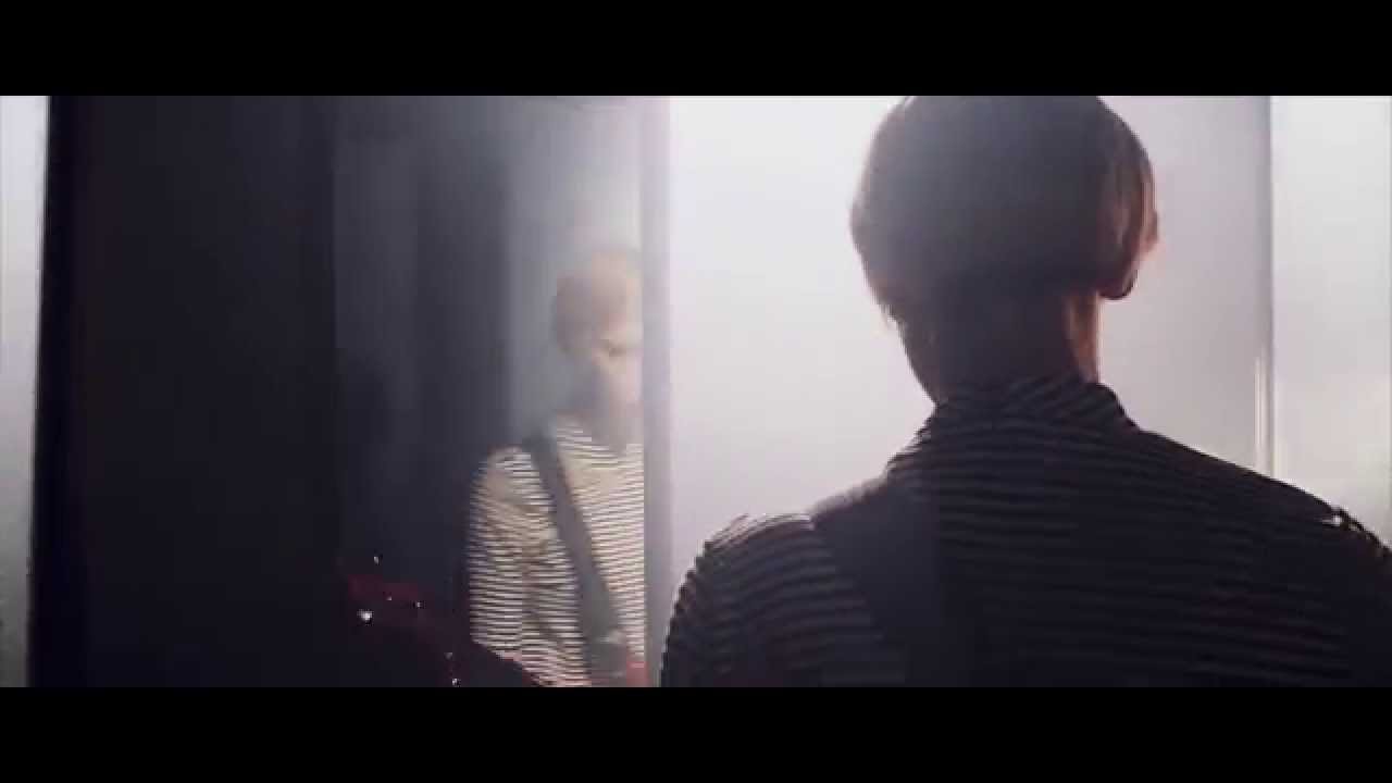 MYZICA - Wait Just A Minute