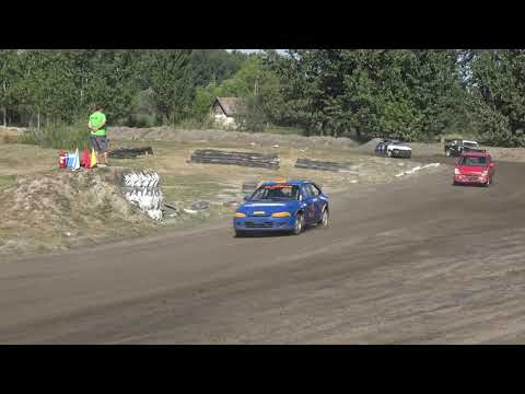 Ez csúnyán kitört!!😰🤦‍♂️ Első futamom, ami sajnos a verseny utolsója is egyben.😓 #ilyenazautosport