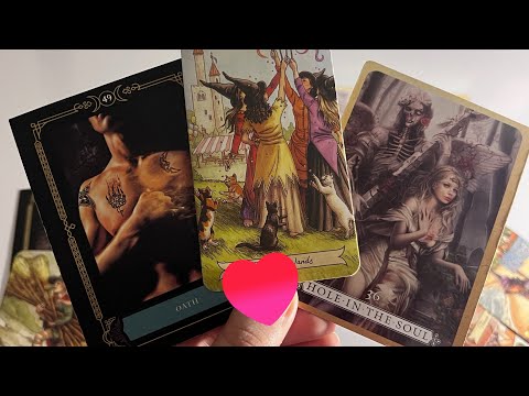 Person on your mind : Current Feeling/emotions for you💞Hindi tarot card reading