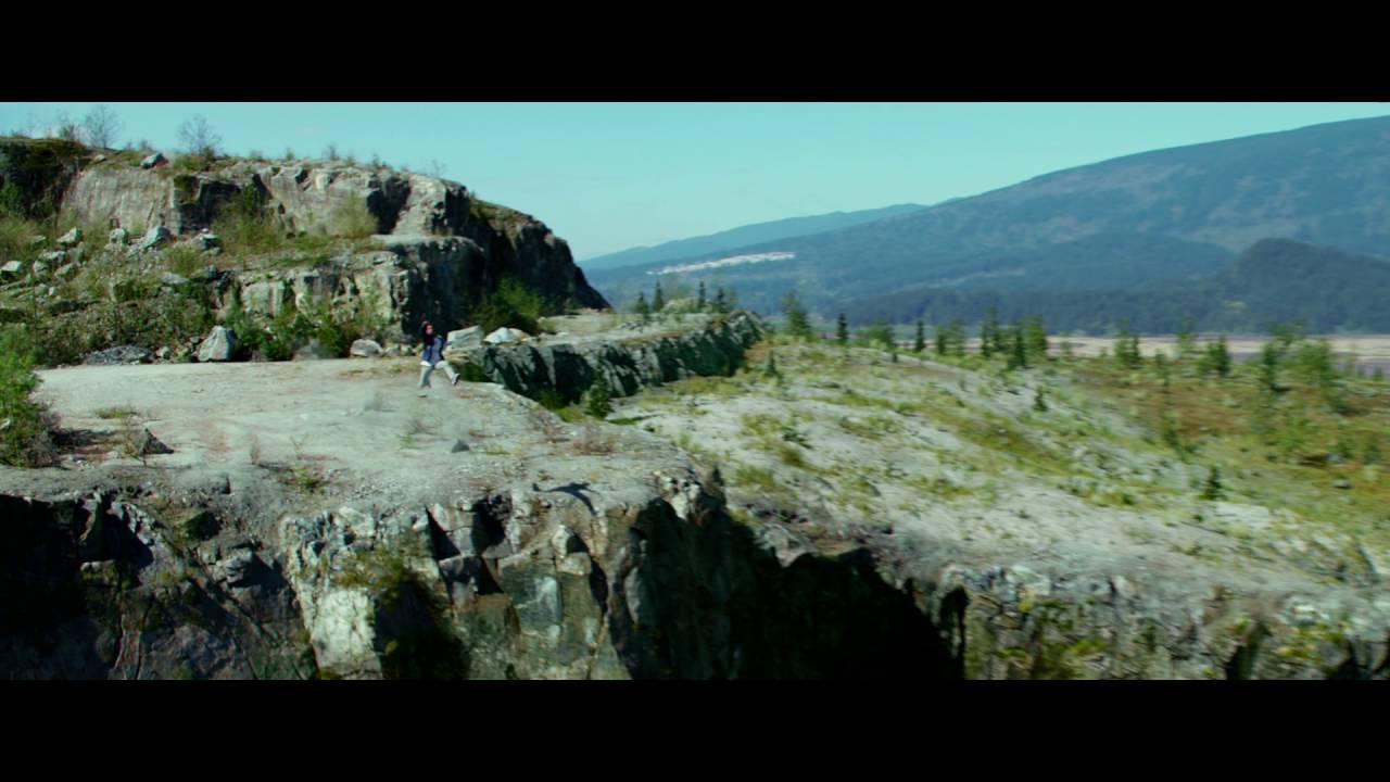 trailer Oficial