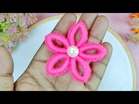 Amazing Woolen Flower Craft Ideas with Fingers - Easy Woolen Flower - Hand Embroidery Trick