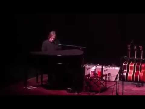 Jackson Browne - "That Girl Could Sing" 2017