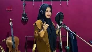Download lagu Bersenja Gurau - Raim Laode - Cover By Indira Dhetira Music Course mp3