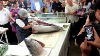 テイスト・オブ・マルカイ Taste of Marukai 2013 Tuna-cutting Demonstration