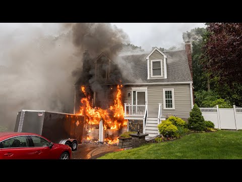 [EARLY ARRIVAL] Bruce Dr. 2nd Alarm Fire (Shelton, CT) 6/22/24