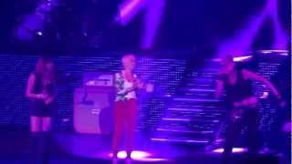 Ha*Ash&amp;Ana Torroja, Mujer Contra Mujer En Vivo!!!!!