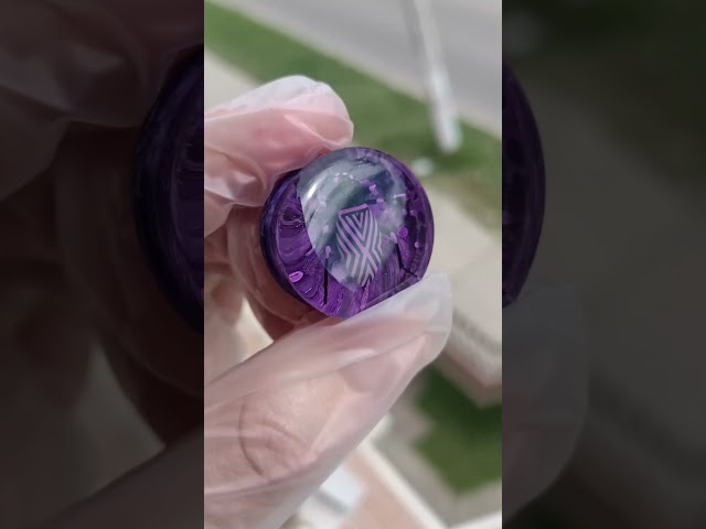 Vídeo relacionado con JUMPLAWN Adorno y Decorativo Paleontológico de Insecto Artificial de Resina Naranja, Ligero Enseñanza de Ciencias y Decoración del Hogar