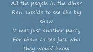 Tupac - Dopefiends diner [Lyrics]