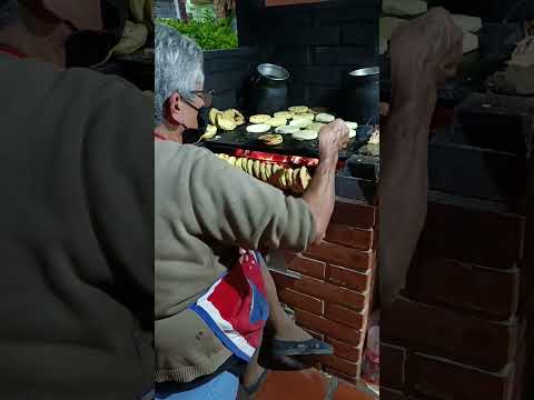 Doña Mery.   y sus delicias de arepas a la brasa ... en gama cundinamarca