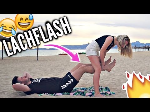 DUMME YOGA CHALLENGE am STRAND! 🙈😂