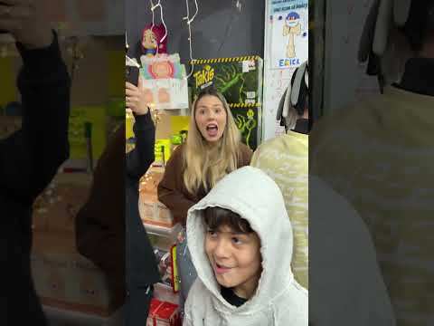 A STAT LA 4 ORE LA UNGHIi !